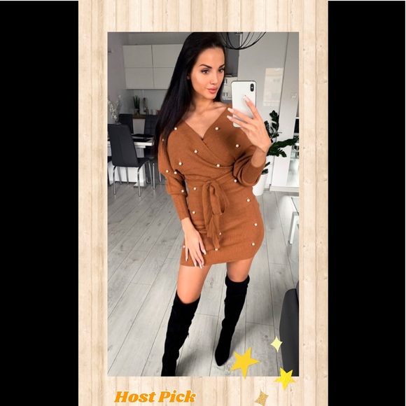 🎉HP🎉Brown Wrap Dress - Picture 4 of 9